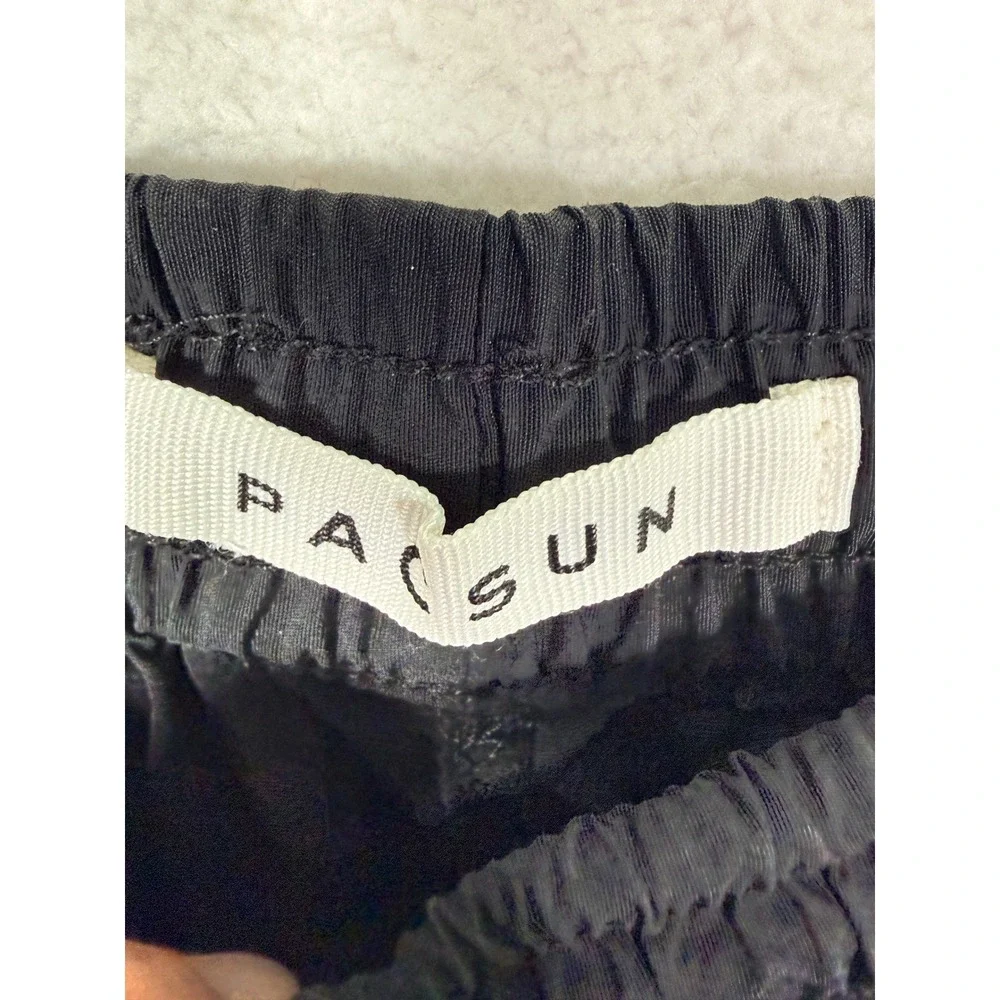 PacSun Volley Shorts‎ Mens M Black Nylon Elastic Waist Drawstring Trunk 6.5
